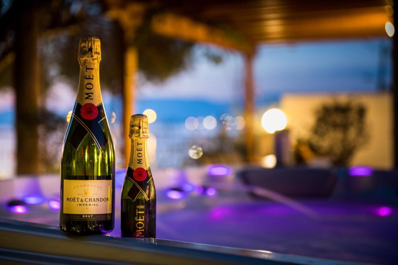 Myronis Villa Corfu Town エクステリア 写真