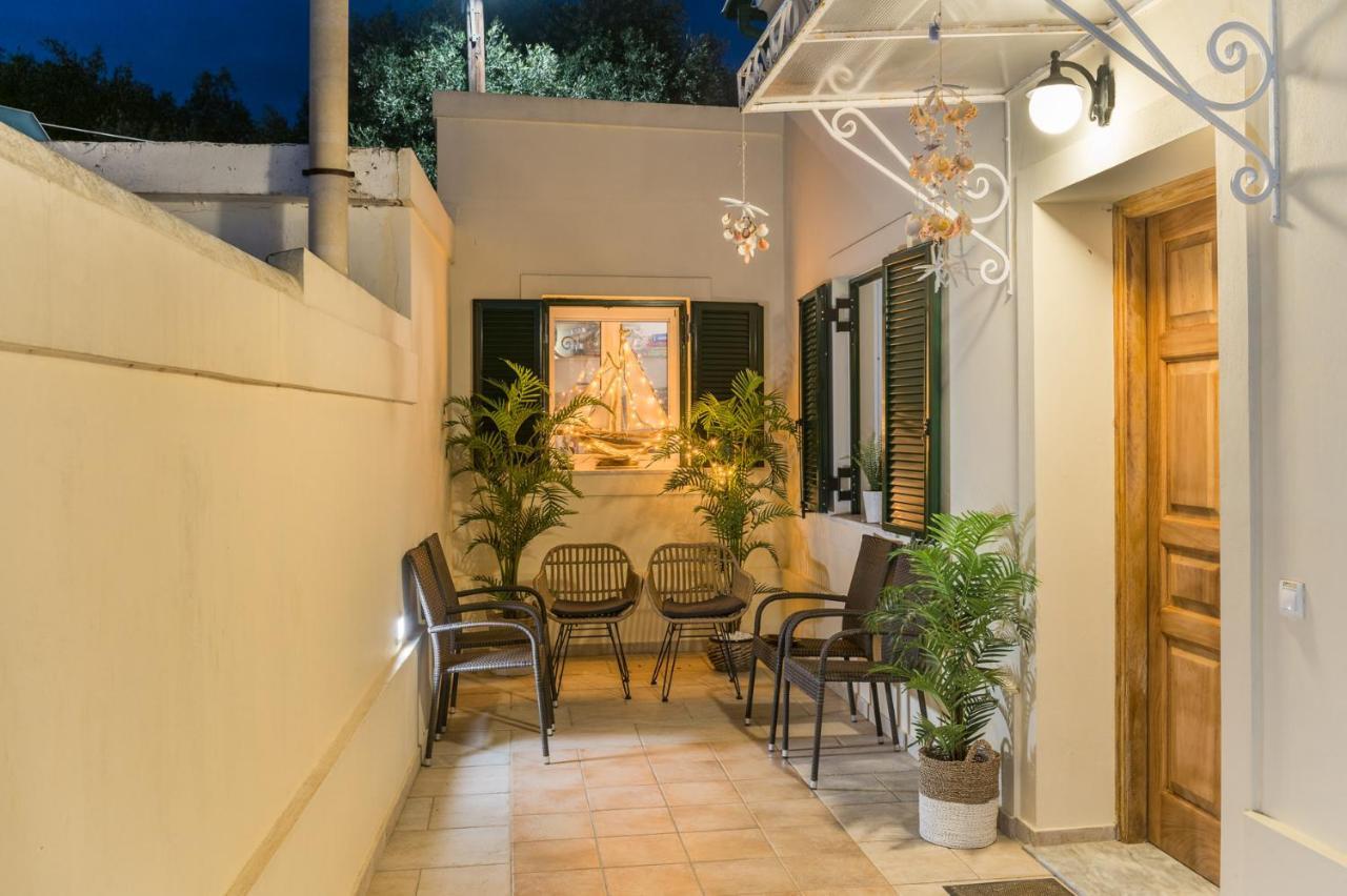 Myronis Villa Corfu Town エクステリア 写真